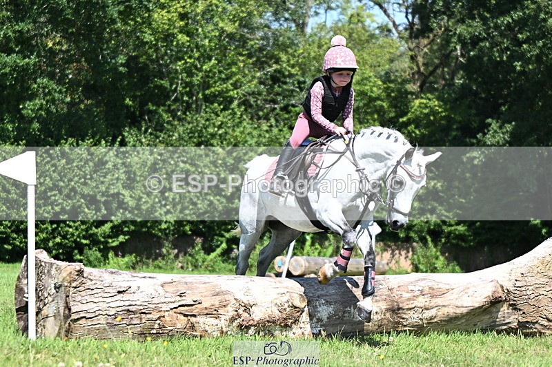 240729B-144005-02830 - Abbie's Group XC