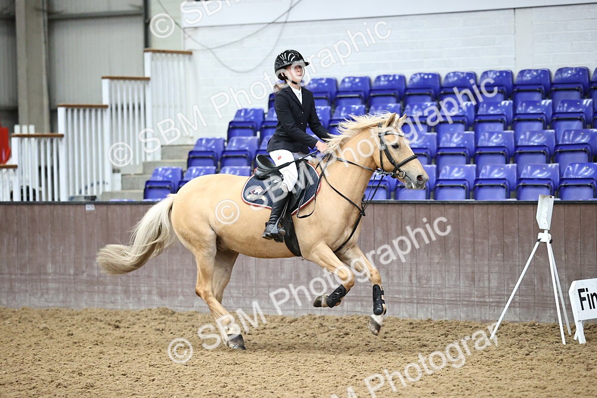 SBM_003554 - Class 11 - Springboard 128cm 138cm Restricted 85cm 95cm