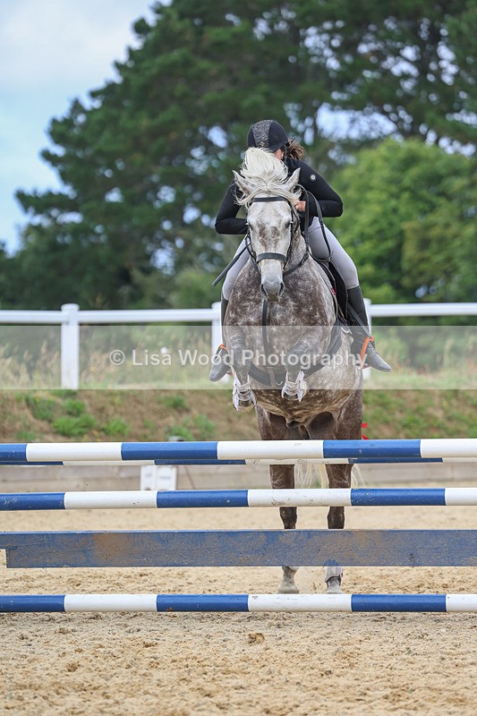3E7A4692 - Class 4: Senior British Novice/90cm open