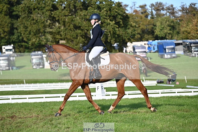 251024A-151441-13993 - E-396-Madeleine.Robertson