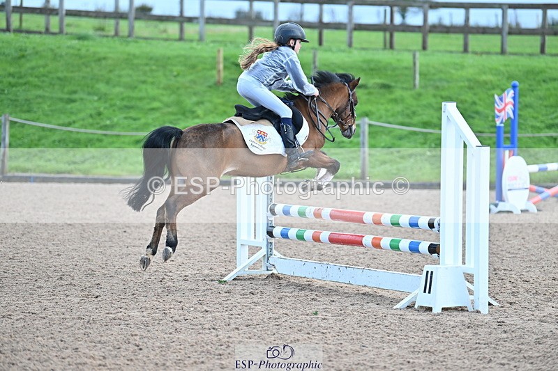 231029A-103423-02790 - 70cm Club and Schools