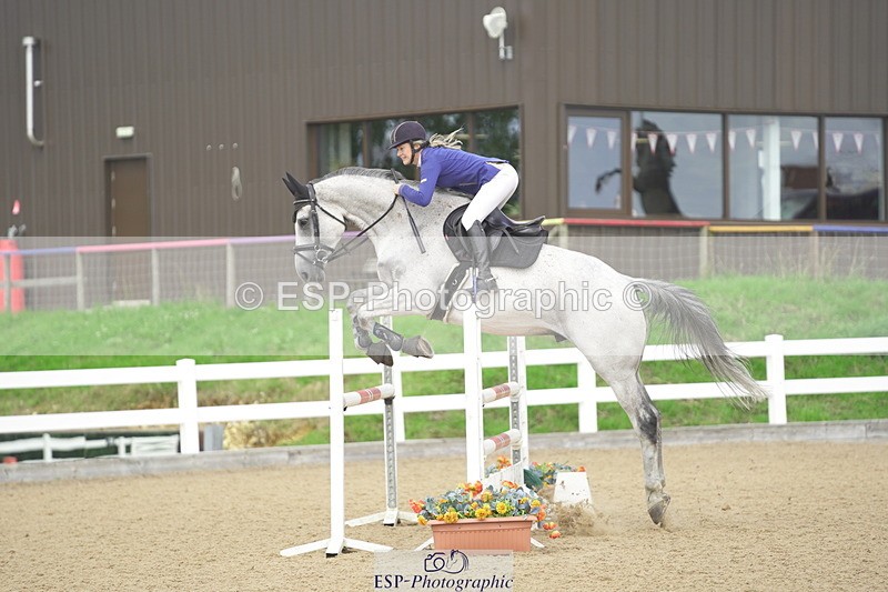 230729A-154016-07229 - Cls 25 1.10m Amateur Quali