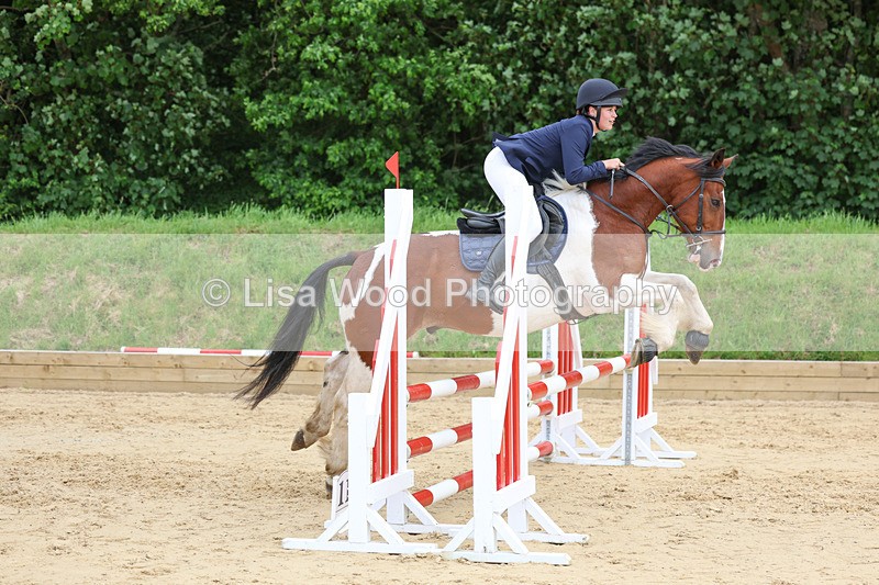 3E7A4810 - Class 8: 80cm Junior