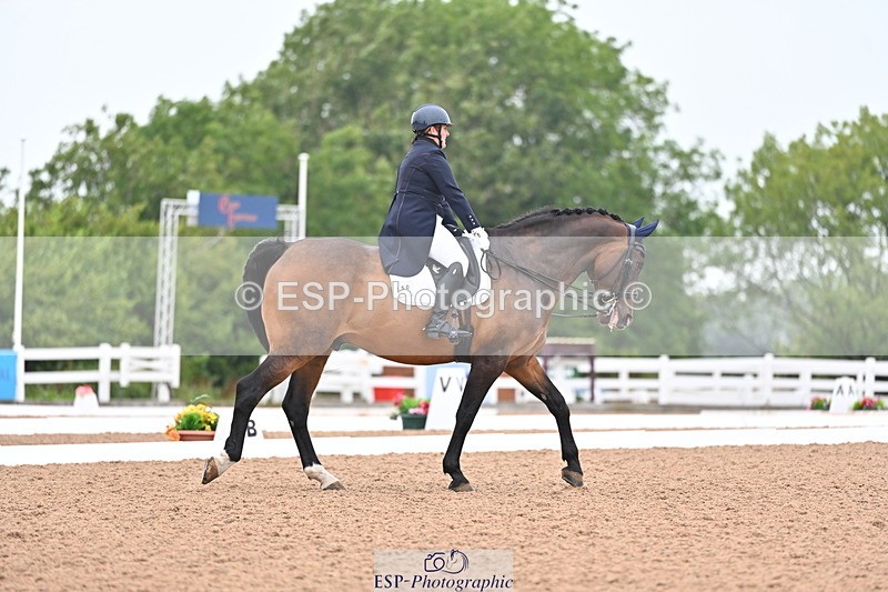 240815A-133306-01649 - 150-Deborah.Newman-Legolas