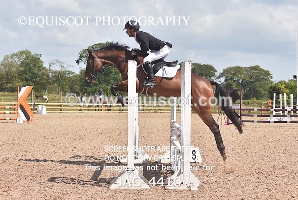 JAC_4410 - CLASS 3 Senior British Novice/ 90cm Open