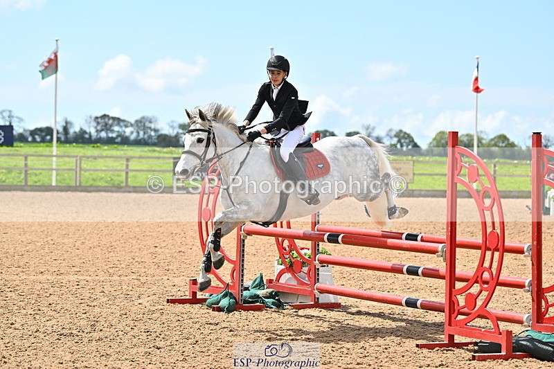 240504A-115911-01371 - Cls 3 Pony Discovery & 90cm Open