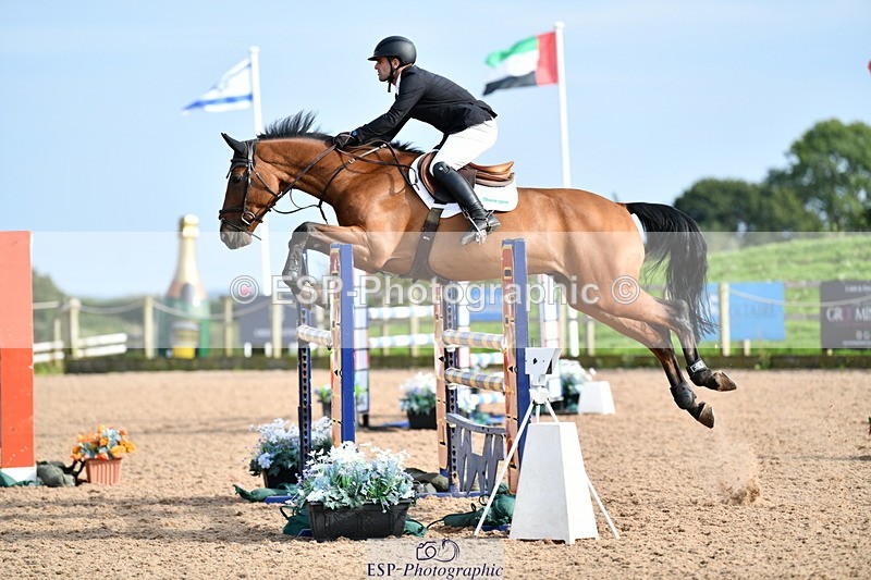 240915A-163644-11049 - Cls 30 Snr Foxhunter