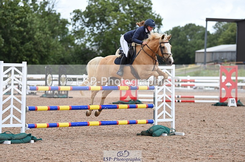 230715A-144208-01364 - Cls 6 Foxhunter & 1.10m Open