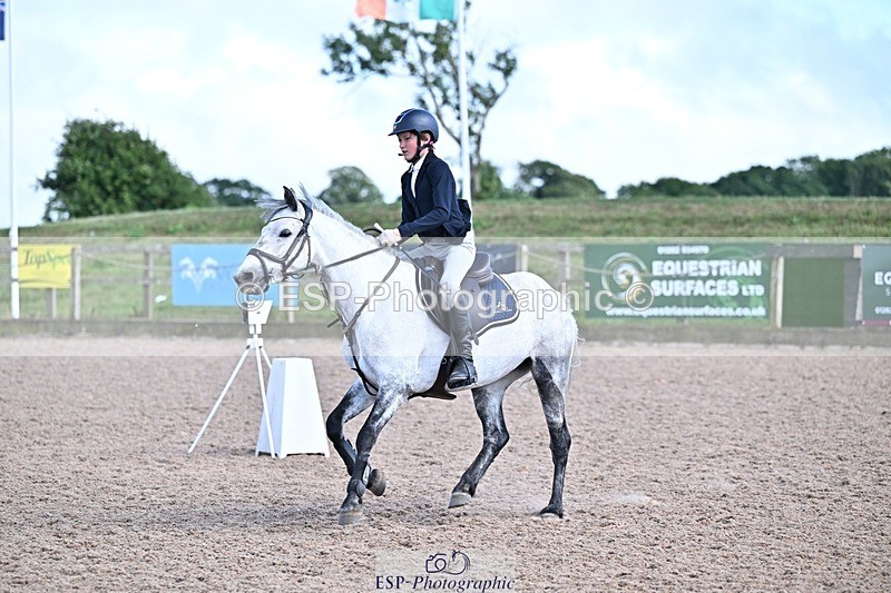 250627-171749-00907 - Cls 6 Stepping Stones 128cm and 138cm