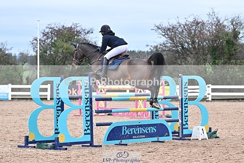 251126-142704-00699 - Cls 6 National 1.30m and 1.40m