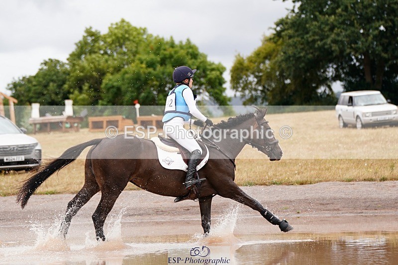 250803A-140558-15466 - O-692-Izzi.Kirk-OMIGOSH