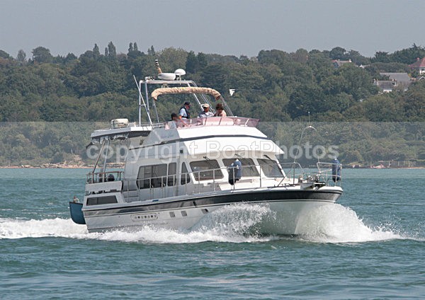 110801 ANDREW LOUISA IMG_1591 - Flybridge Cruisers