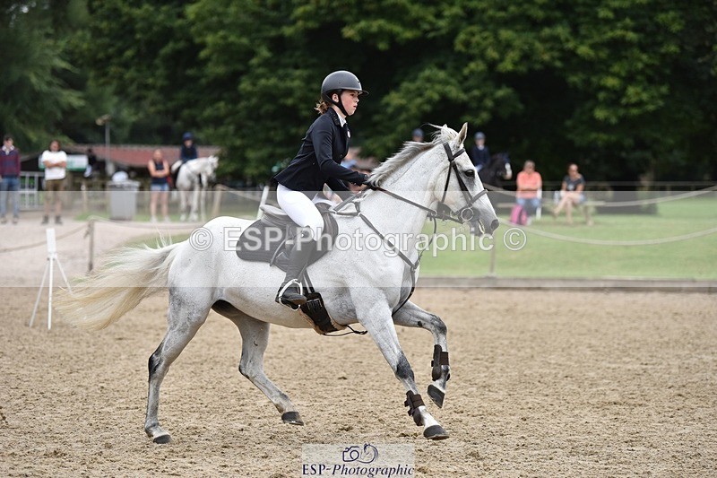 240802-105018-00976 - 80cm Round 1