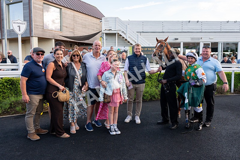 300525-Race 1-Gaga Mate-7296 - Race 1