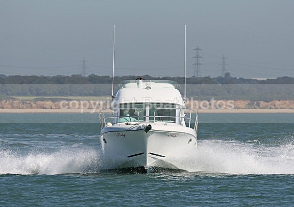 120907 RUBY WT7A1072 - Motorboats - Hardtop