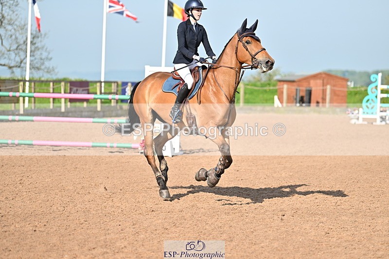 240510A-090218-04628 - Cls 20 Foxhunter