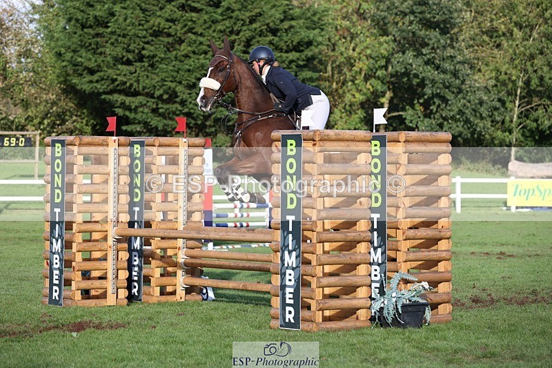 231022-160307-30077 - 559-STAR.ACADEMY-Harriet.Dickin-TrotUp+SJ