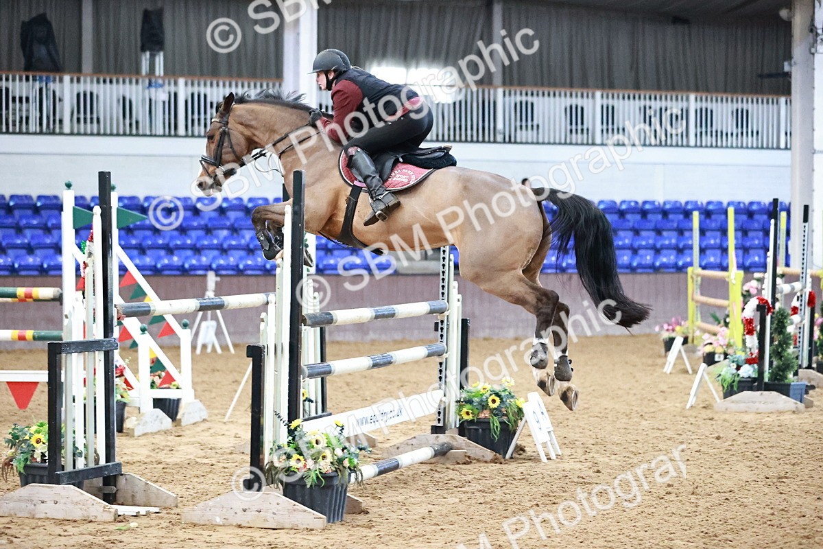 SBM_005229 - Class 24 - Senior Foxhunter 1.20m