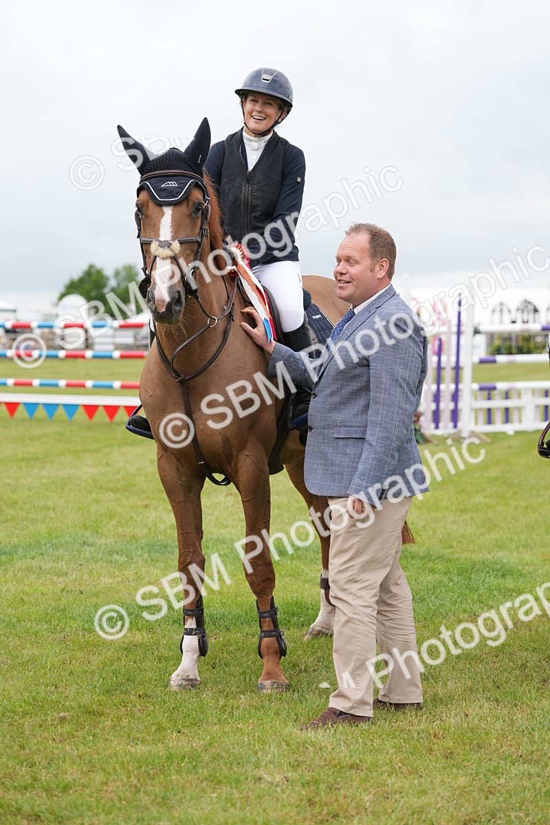 SBM_05334 - Class 201 - British Horse Feeds Speedi Beet Horse of the Year Show Grade  C