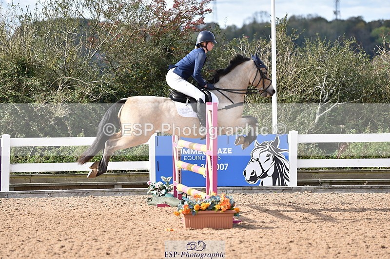 231015A-132238-08314 - Cls 25 95cm Amateur Q 2nd R