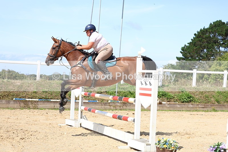 3E7A1657 - Class 7: Senior 1.05m