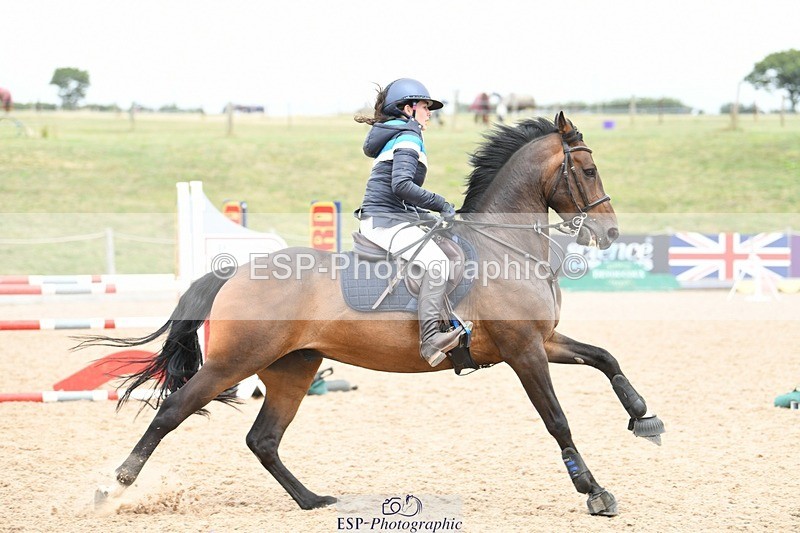 250807-141150-01554 - 1m plus Round 2