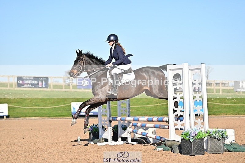 250401-171757-00346 - 70cm classes