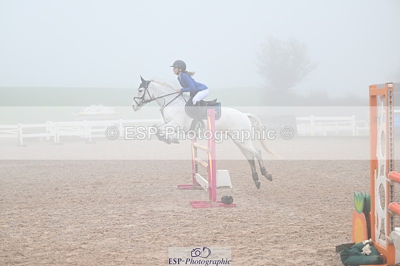 251115-113533-00235 - Cls 9 Pony Newcomers and 1m Open