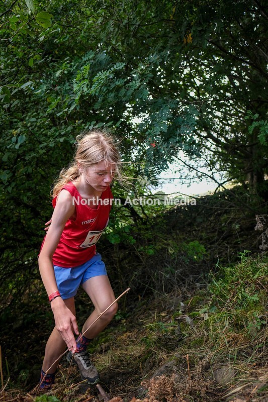 DSCF4926 - Reeth fell race age grades