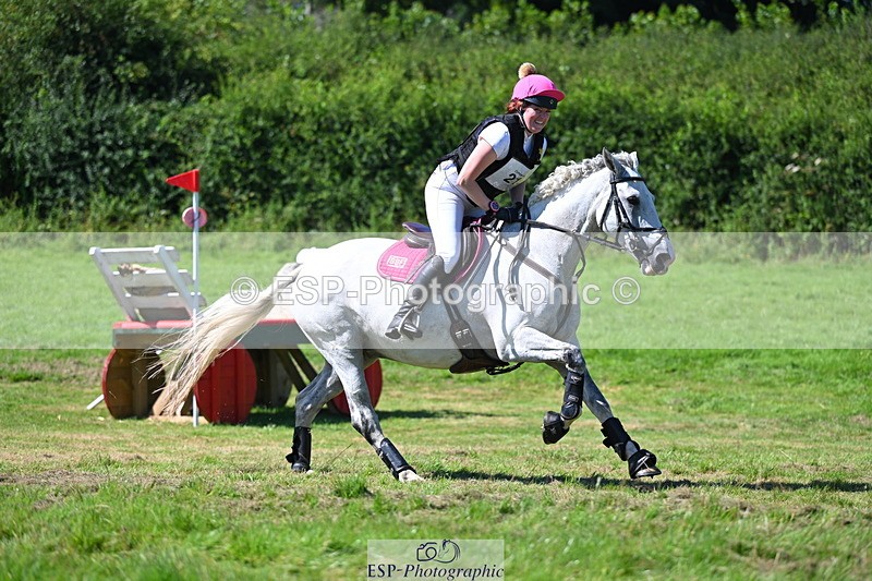 240811A-150654-05670 - 215-