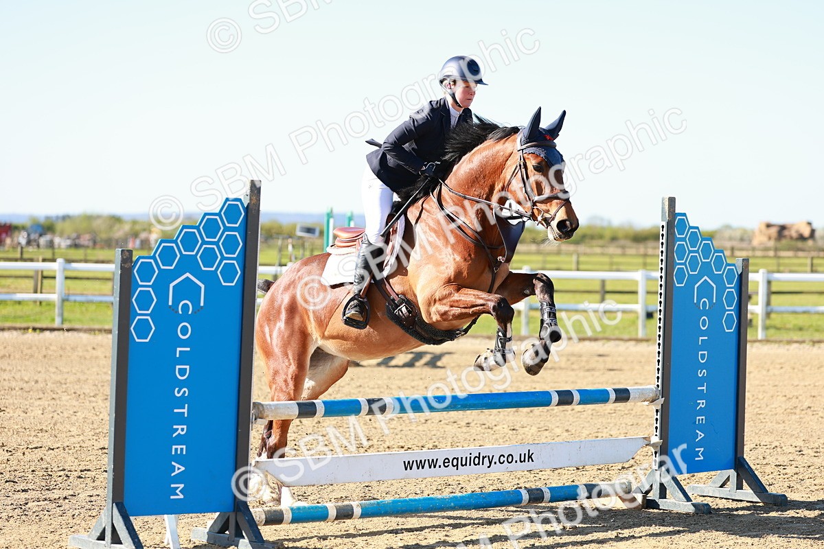 SBM_000267 - Class 1 - Clear Round