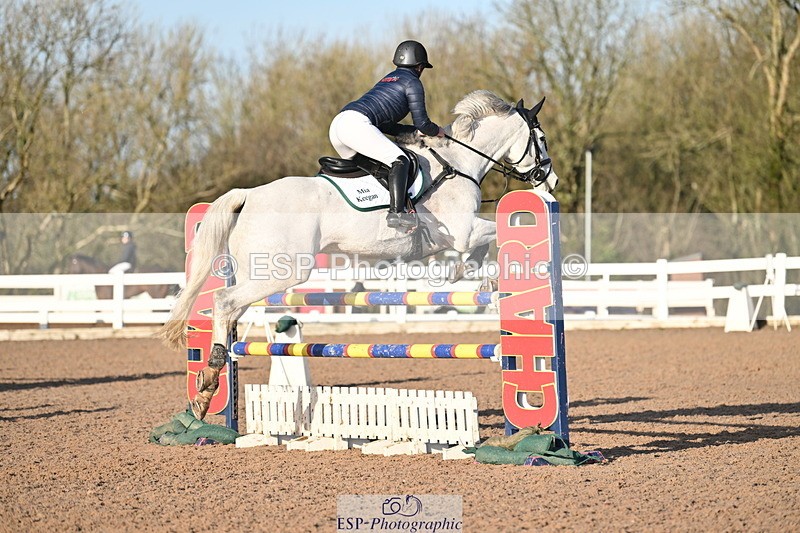 231210A-134131-02654 - Cls 20 Newcomers & 1.10m Open