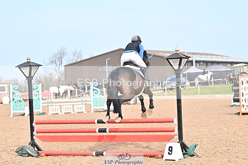 250326-101007-00152 - Cls 1 British Novice and 90cm