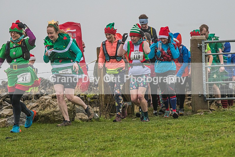 Litton-252 - Litton Christmas Cracker Fell Race Sunday 15th December 2024
