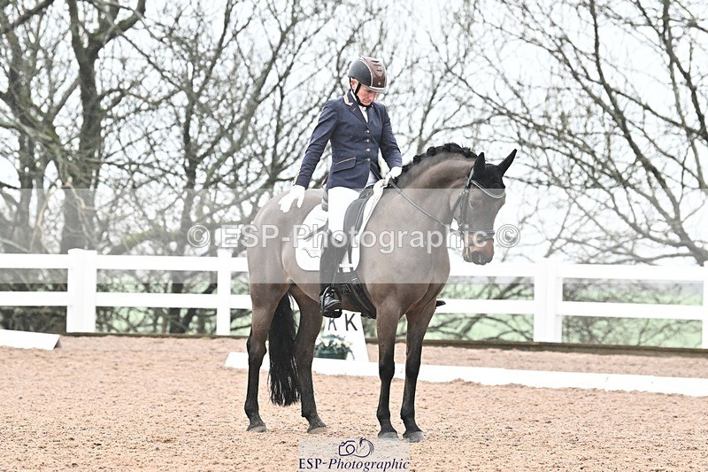 250215-113940-03230 - 222-Alice.Peternell-Fourseasons.Sienna