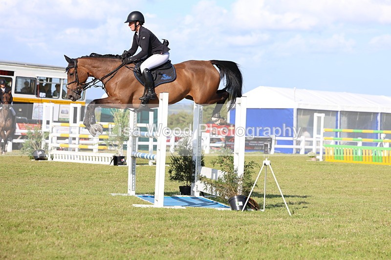 3E7A4290 - Class C: Showjumping Senior Foxhunter