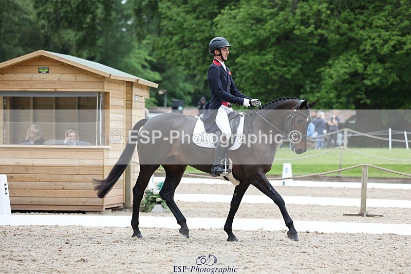 240523-173705-06187 - 325-MIDNIGHT_ENDEAVOUR-Tom_Jackson