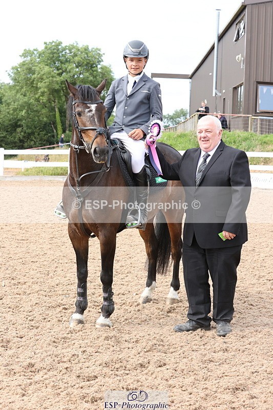 240630A-165352-15376 - Cls 33 Foxhunter and 1.10m Open