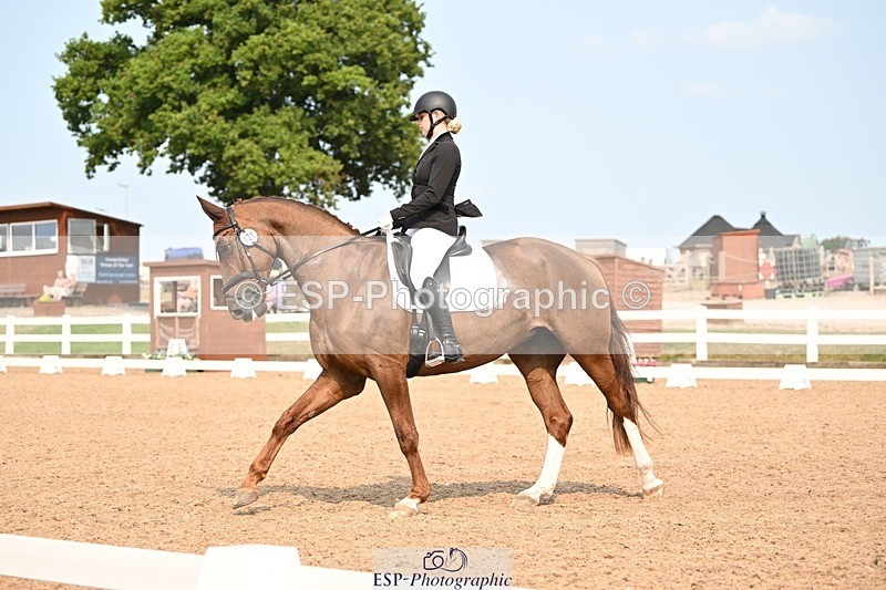 250816-152310-06167 - 121-Daisy.HedgesFelicia.v