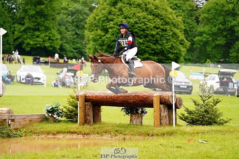 240525-165652-18944 - 279-MHF_LADY-Poppy_von_Maltzahn