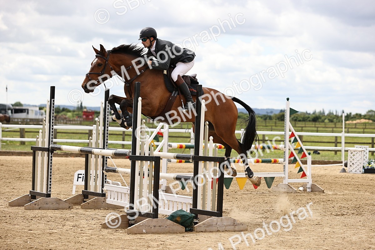 SBM_002601 - Class 10 - Senior Discovery - 1.00m