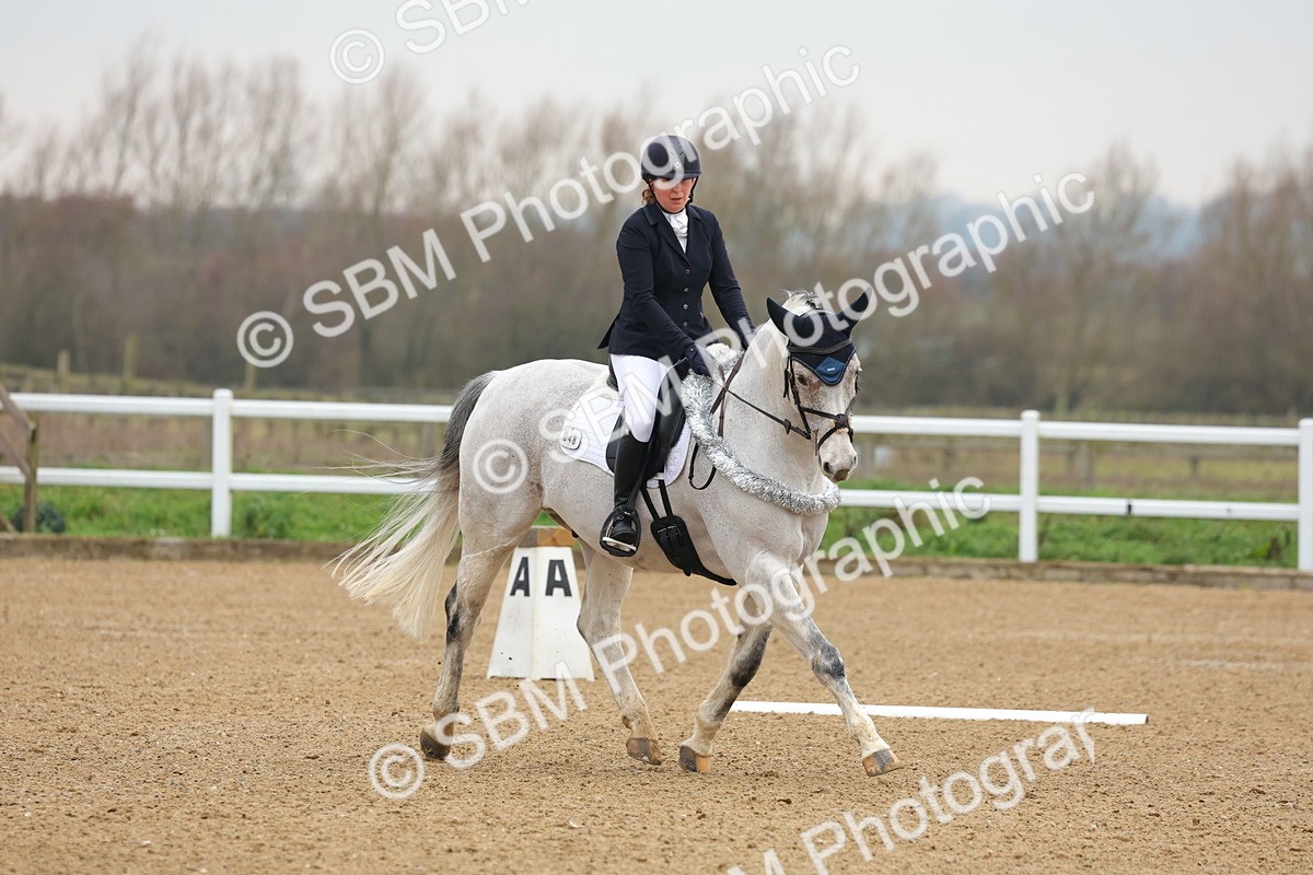 SBM_001598 - Class 8-11 - Novice 2 - Elementary 2