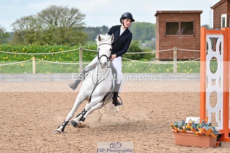 240506A-123228-08711 - Cls 5 Pony Foxhunter & 1.10m Open
