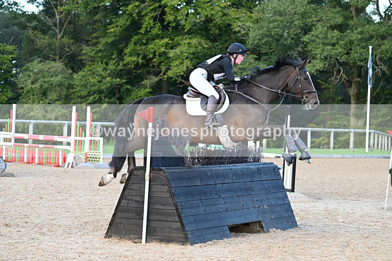 WJ7_6792 - Time 17:12 to 17:30