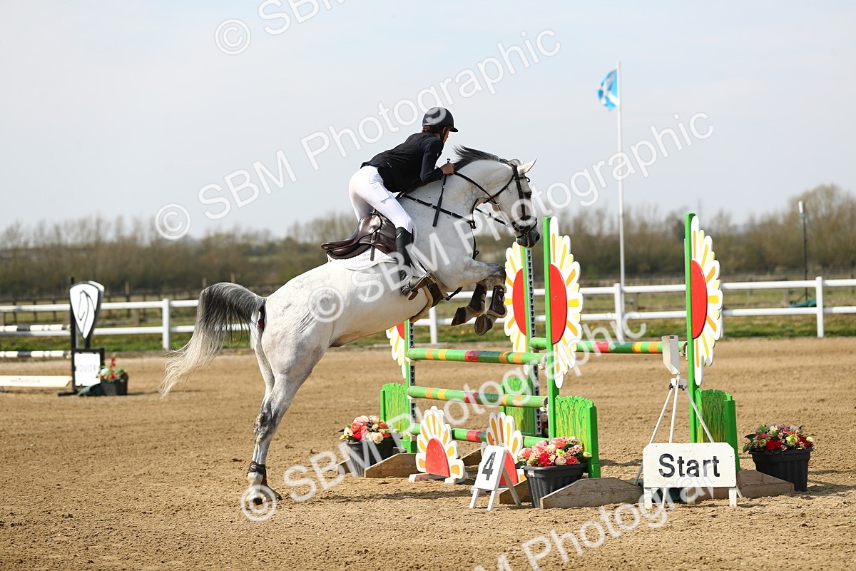 SBM_002482 - Class 10 - Senior Newcomers - 1.10m