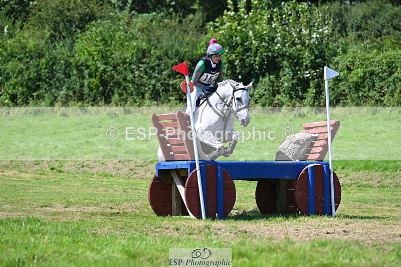 240811A-141422-04795 - 157-