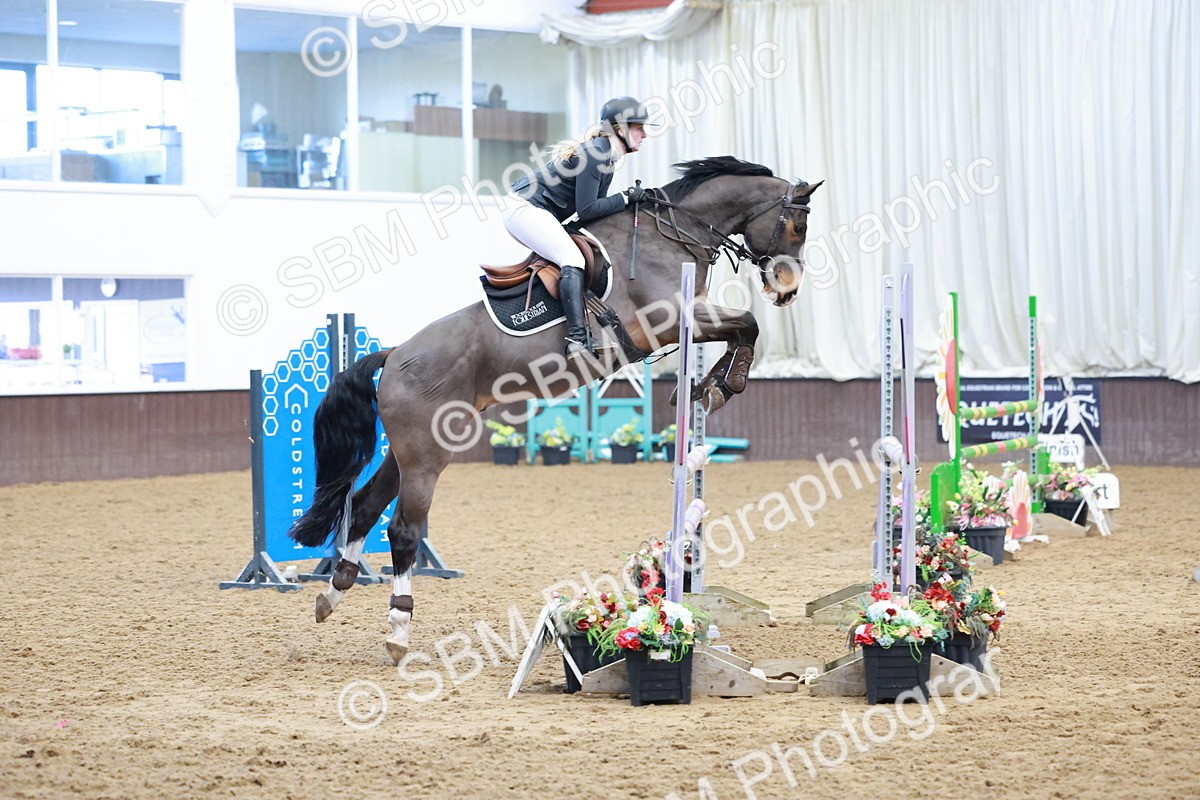 SBM_003703 - Class 11 - Senior Newcomers/ 1.10m Open