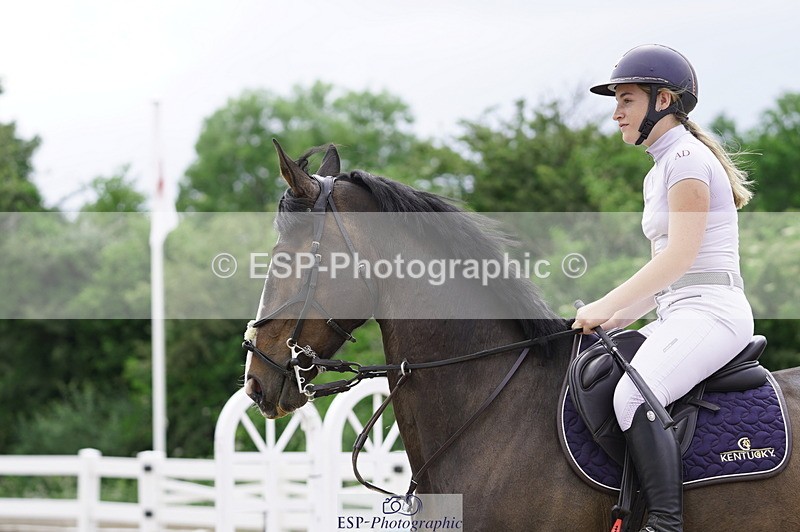 230625A-145826-04465 - Cls 12 Children on Horses 95cm + 1.15m