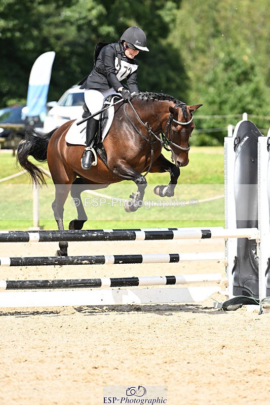 240824X-125406-25656 - 70cm Jump Off