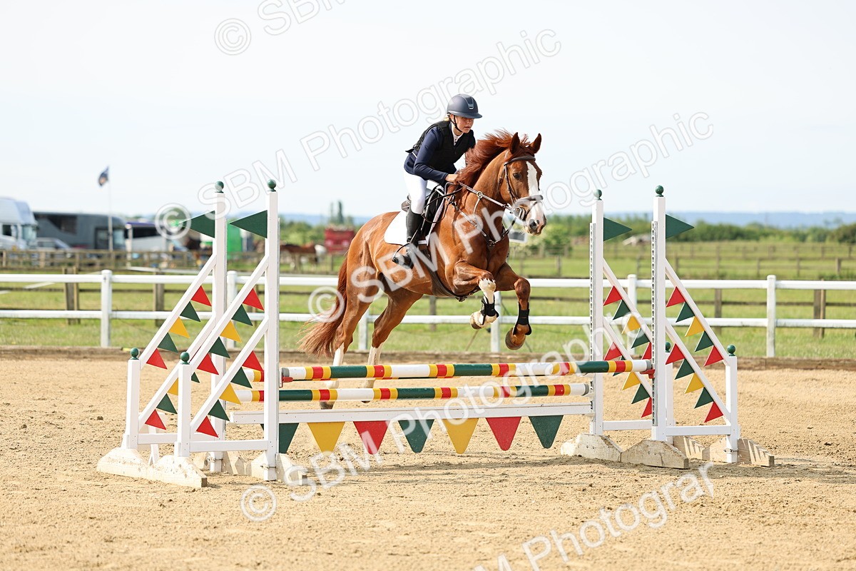 SBM_003915 - Class 15 - Clear Round